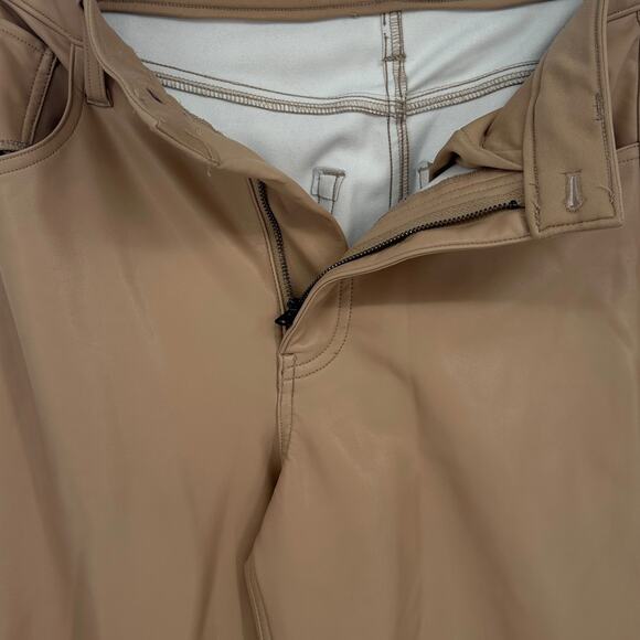 Abercrombie & Fitch Women's 4 90s Straight Ultra High Rise Faux Leather Pant Tan - Picture 7 of 12